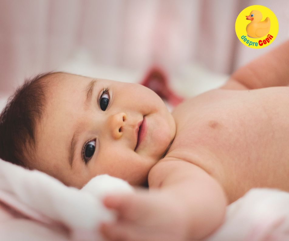 Dezvoltarea motricitatii fine a bebelusului incepe inca din prima luna - semnale si stimulare