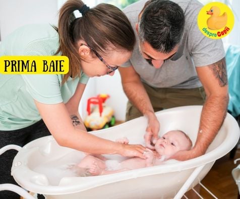 Prima baie a bebelusului -  intarzierea, o masura de protectie recomandata de Academia Americana de Pediatrie