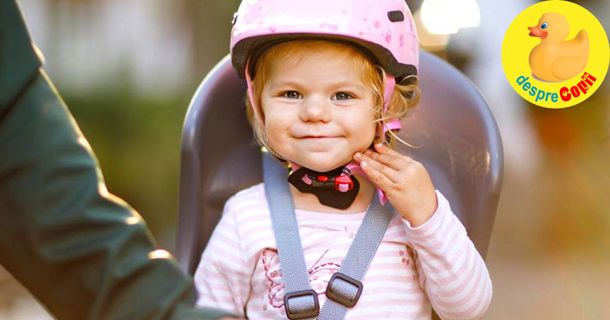 Cum sa iti plimbi copilul in siguranta pe bicicleta - iata de ce ai nevoie