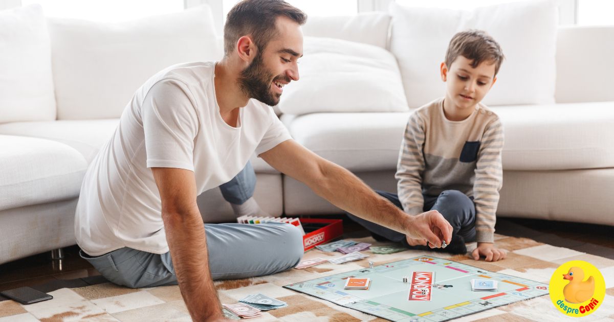 Copilul invata mai usor matematica cu Monopoly -  Jocul care dezvolta mintea si abilitatile de strategie plus un timp de calitate in familie
