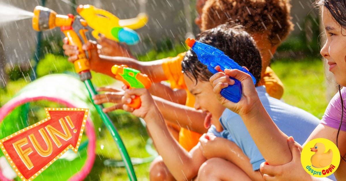 25 jocuri si activitati cu apa pentru copii