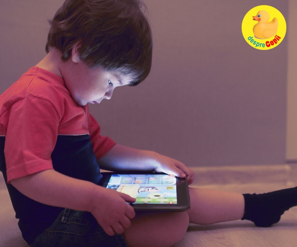 Smartphone-urile și tabletele provoacă probleme de sănătate mintală copiilor mici